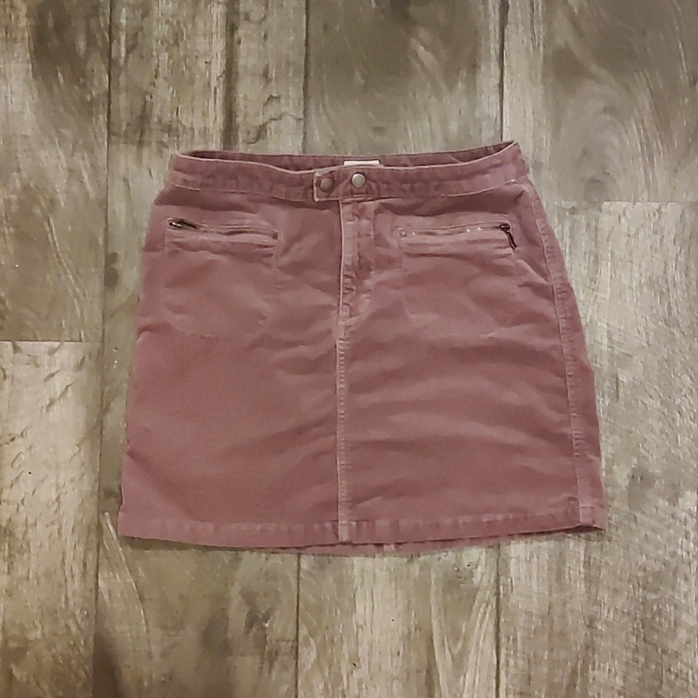Mauve women's stretchy corduroy skirt